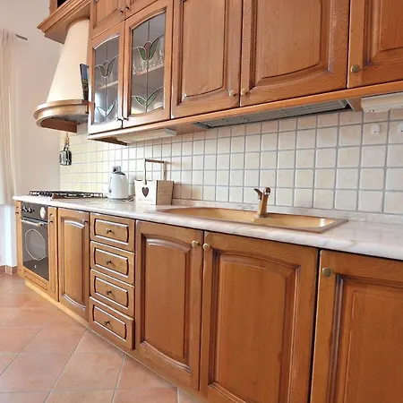 Orange In Marciaga Di *