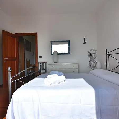 Daire Orange In Marciaga Di Costermano