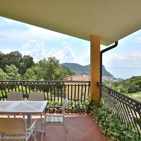 Orange In Marciaga Di Daire Costermano