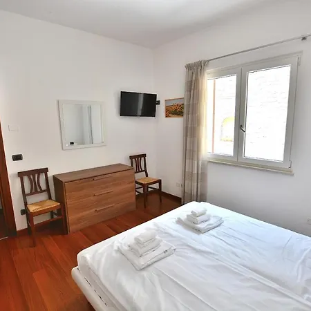 Daire Orange In Marciaga Di *